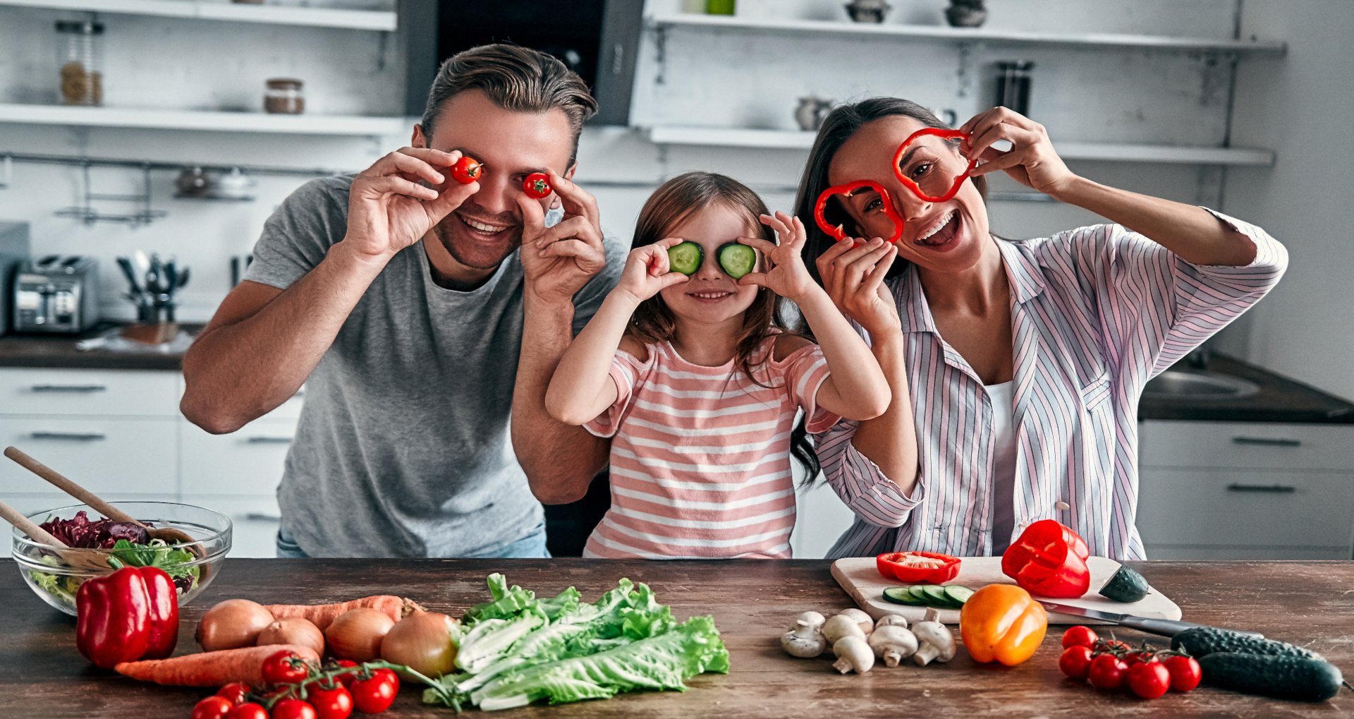 We set the benchmark for real fresh fruit and veg deliveries throughout Melbourne so we've got the happiest customers